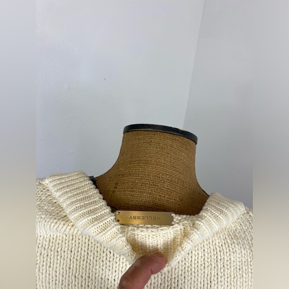 Hellessy Ortega Dinosaur Women’s Sweater Oversized L Ecru & Black Fringe $890 - Picture 9 of 16